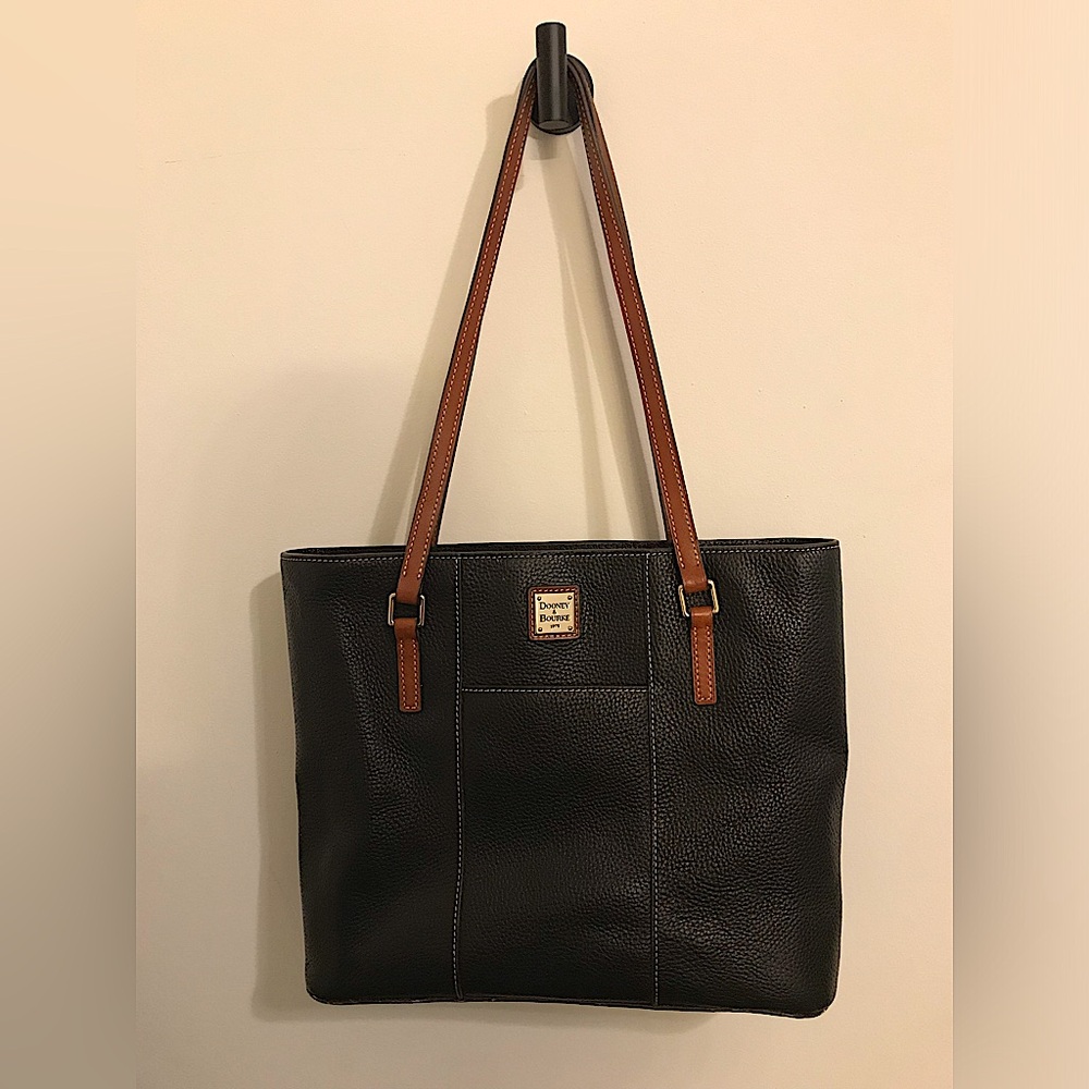 Dooney & Bourke Purse